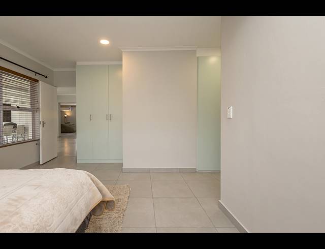 3 BEDROOM HOUSE FOR SALE IN SUNNINGDALE